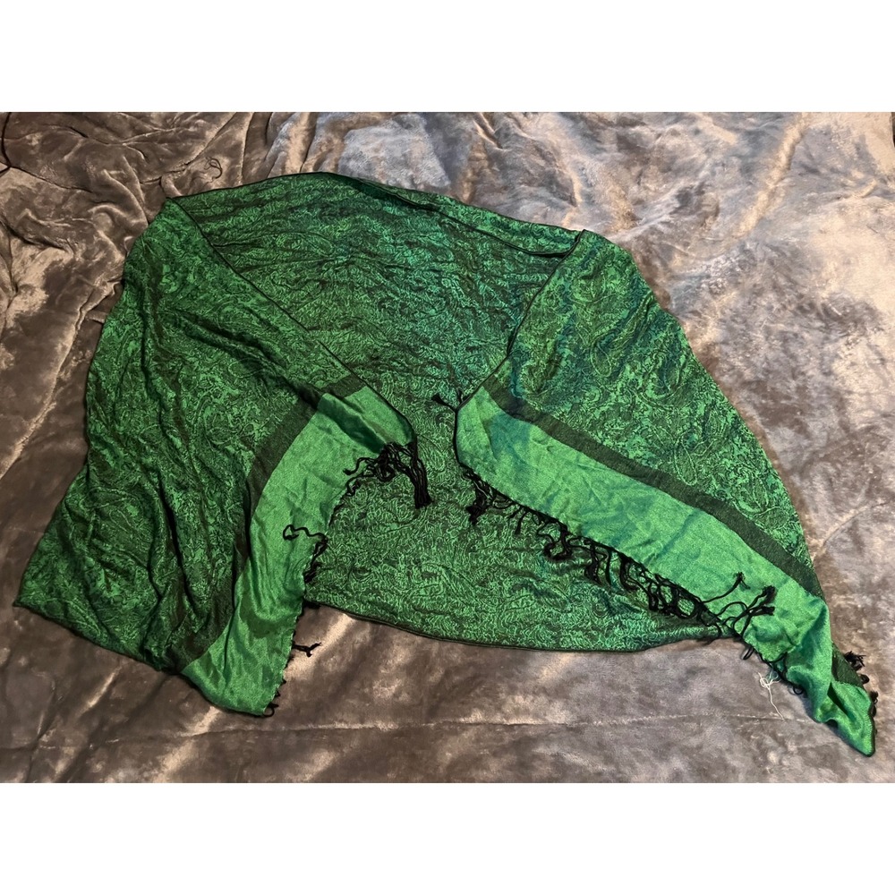 Emerald Green Paisley Pashmina Shawl Scarf with Black Tassel Fringe Wrap